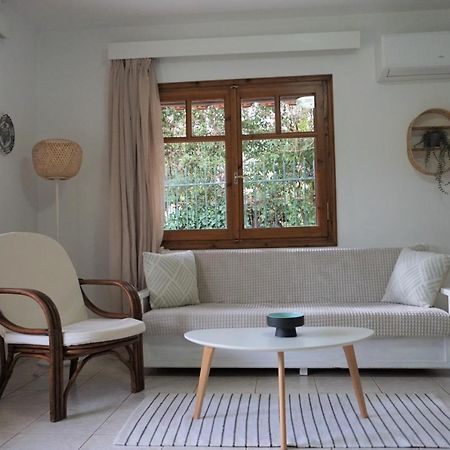 Small Theater Apartment Epidaurus Kültér fotó