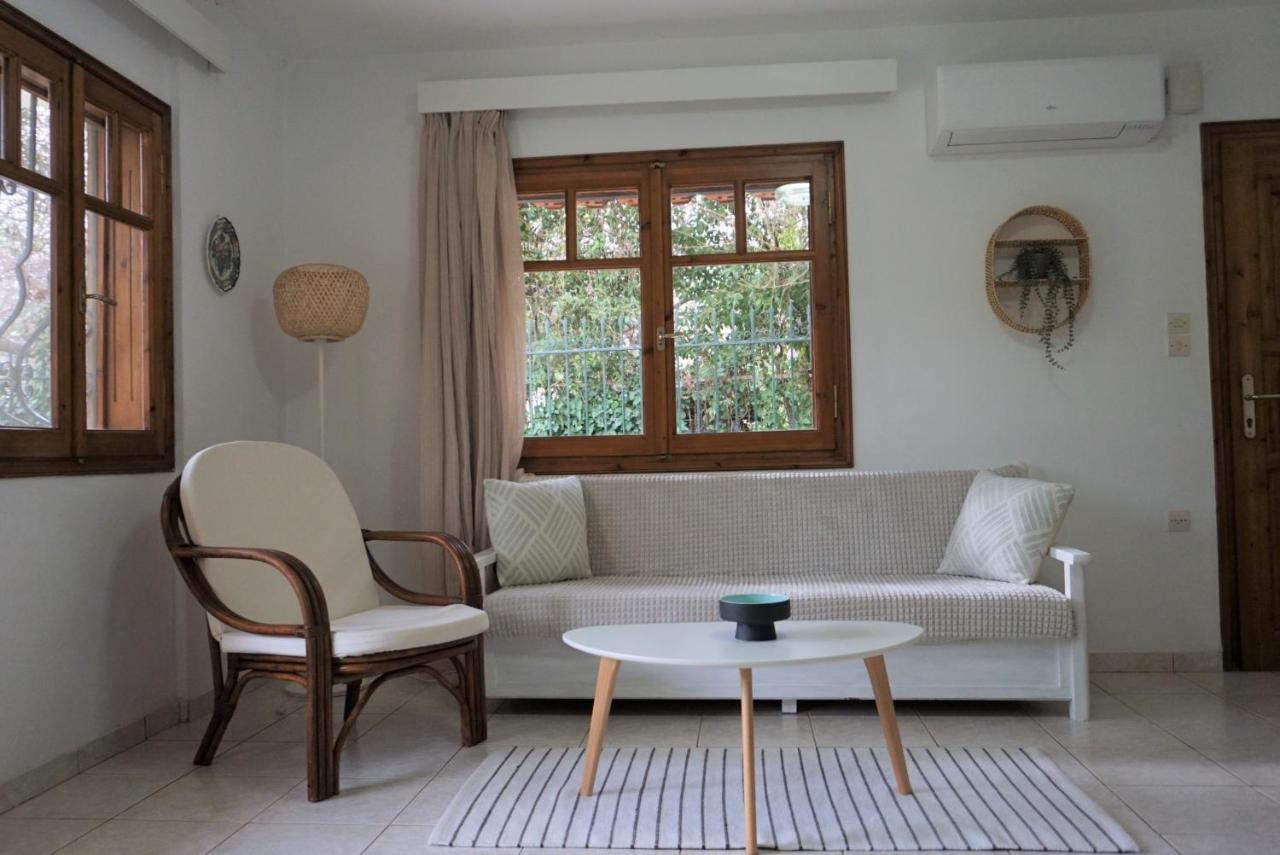 Small Theater Apartment Epidaurus Kültér fotó